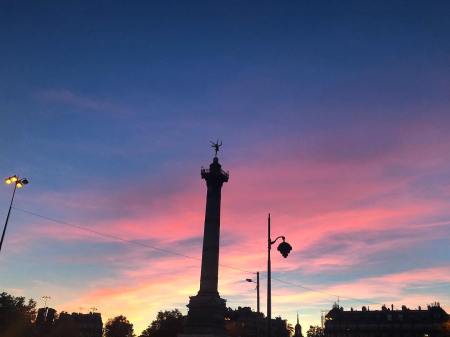 photo gracia bejjani street-art bastille paris philo identique