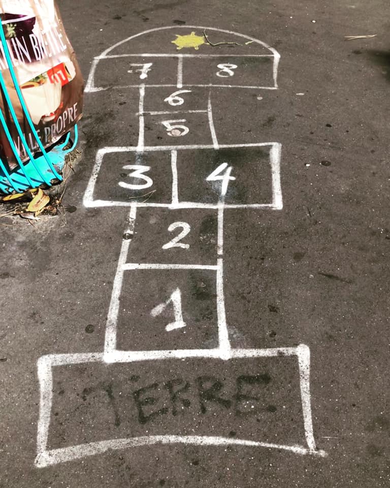 street-art kremlin terre ciel gracia bejjani street-photo enfance paternite