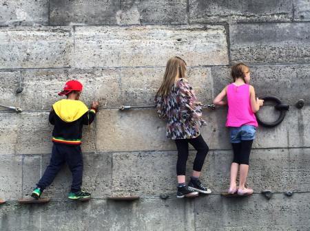 jeu voltige street-photo enfance paris